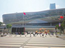 点击放大